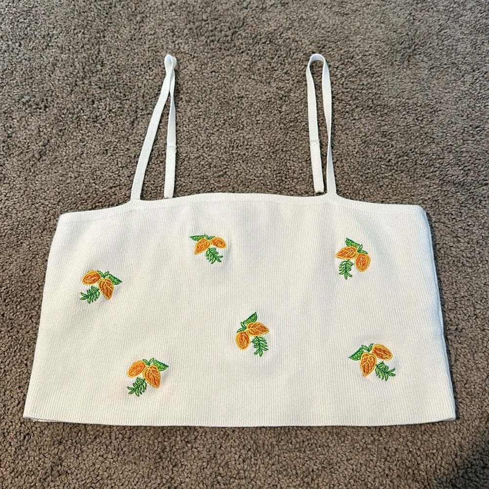 Forever 21 Leaf 🍃 Cami Crop Top Size Large